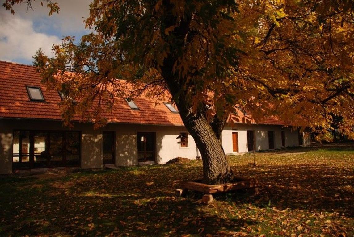 Veverčí Dvůr Hotel Rosec Exterior foto